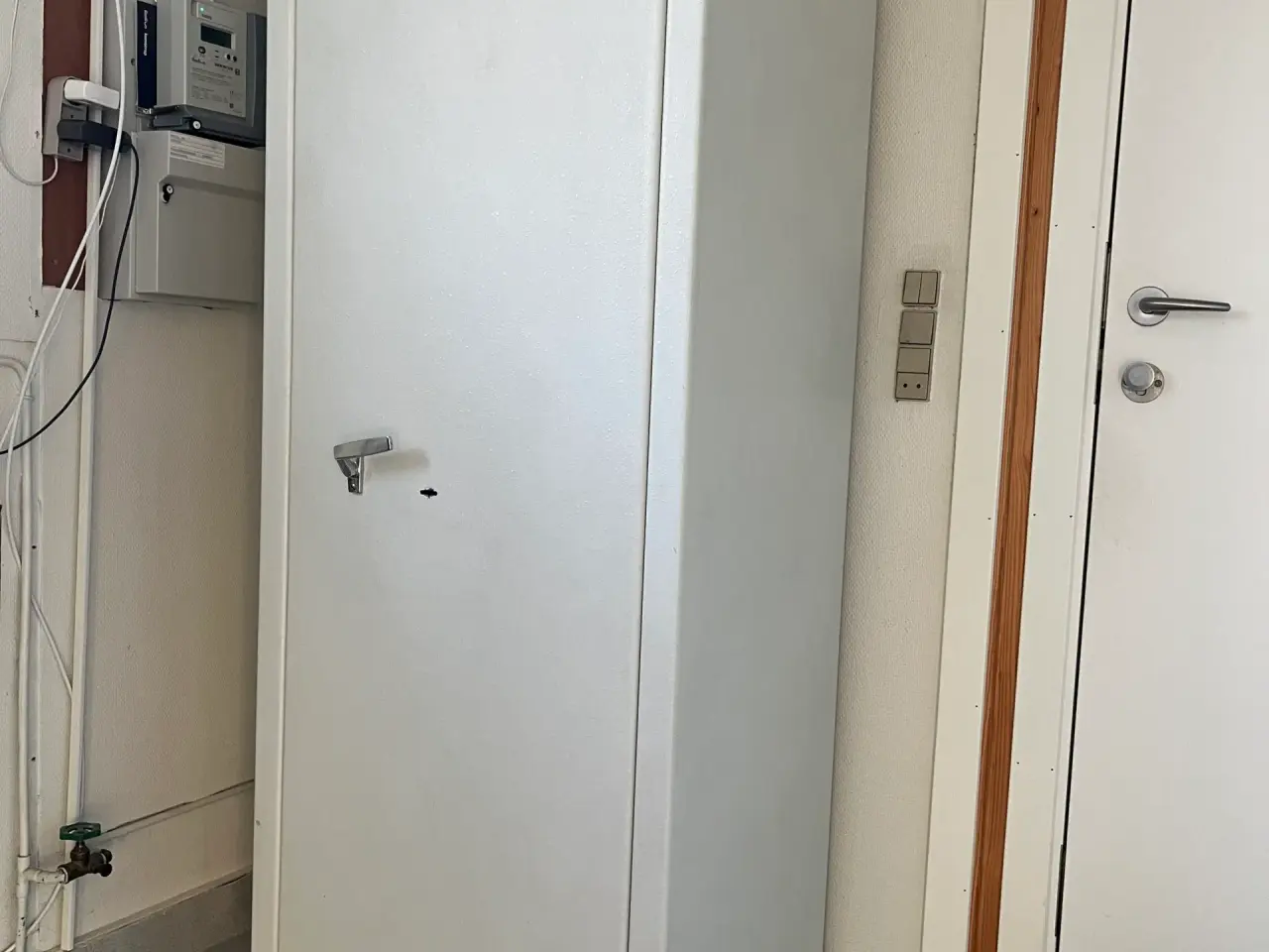 Billede 1 - Våbenskab, Sikringsskab, Pengeskab – med værdiboks