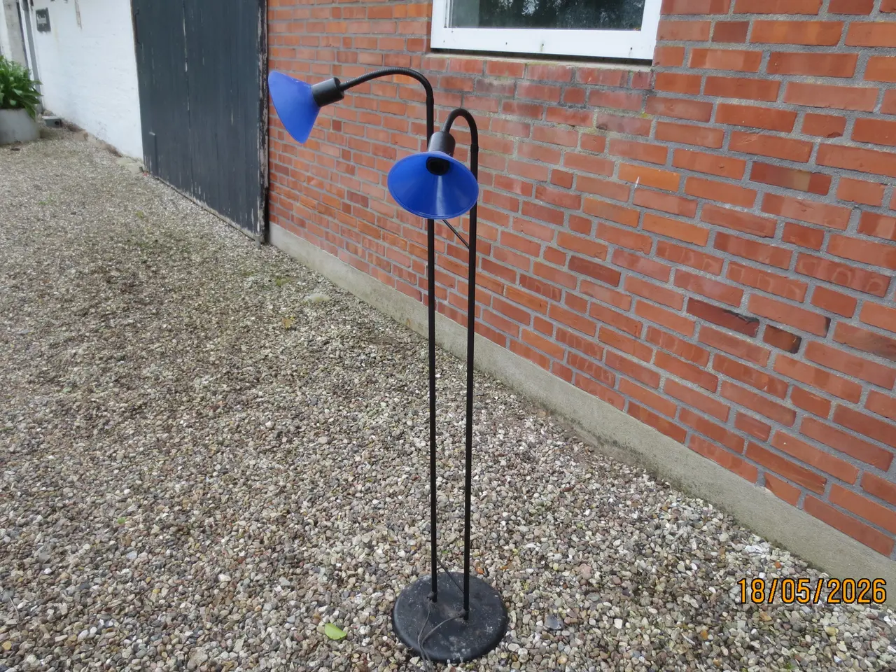 Billede 1 - 1 stk Retro Standerlampe med blå glasskærme