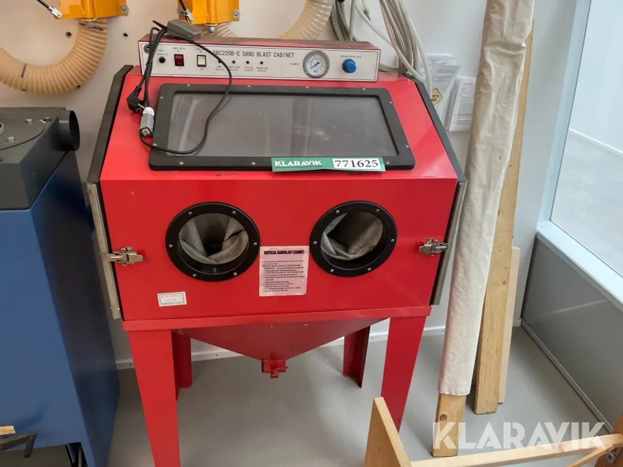 Billede 12 - Sand-/sodablæser Sand Blast SBC220-E med Gram udsugning