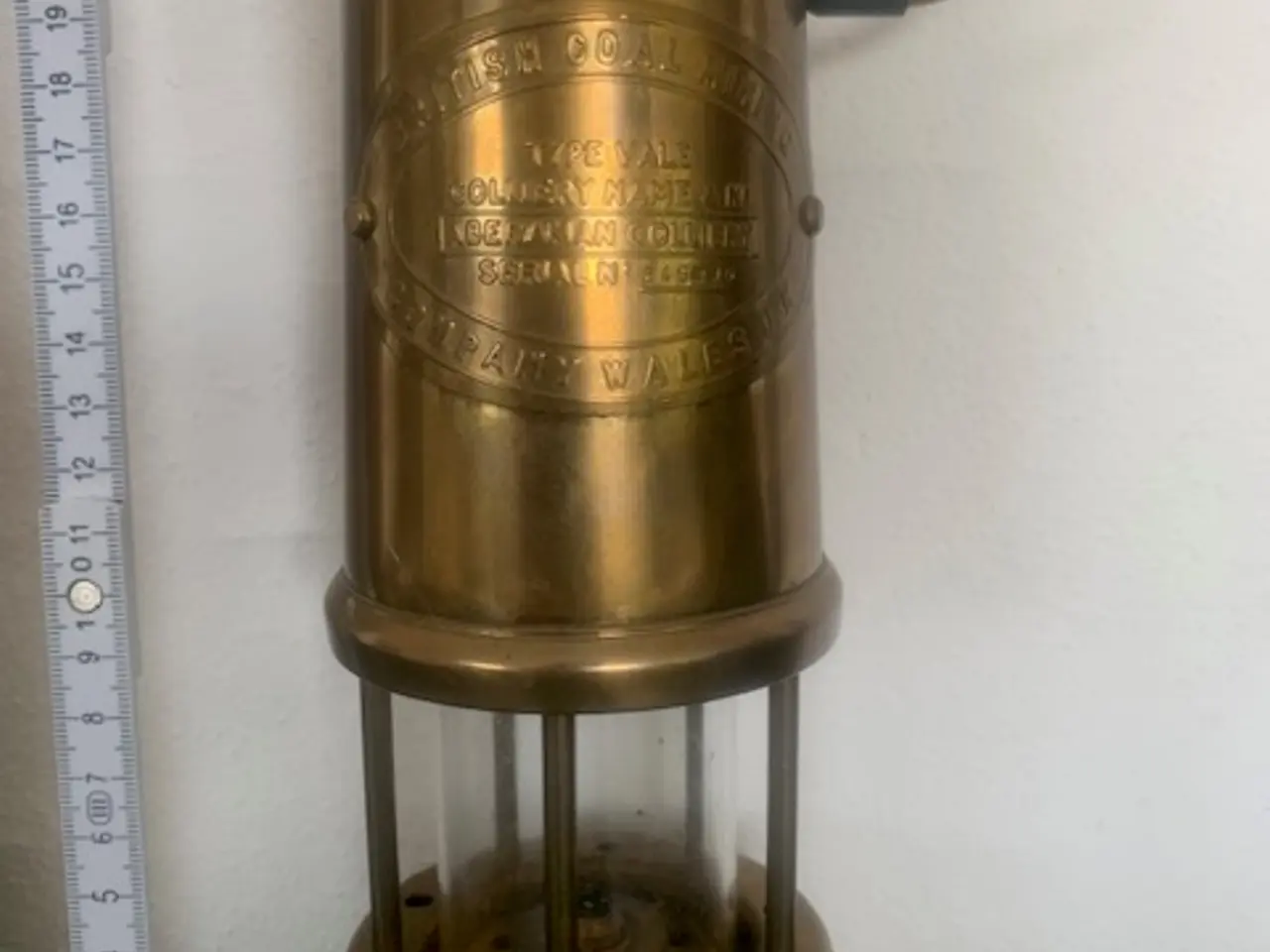 Billede 1 - Gammel messing mine lampe