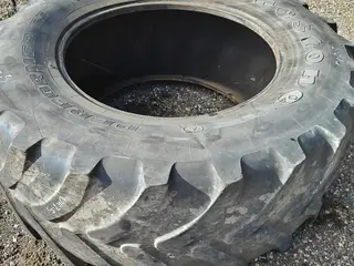Firestone 650/65 R38 XXX