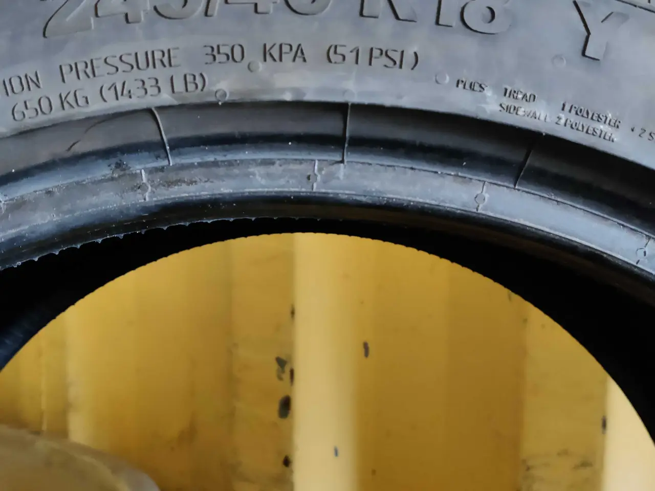 Billede 4 - 245/40 x 18 sommerdæk