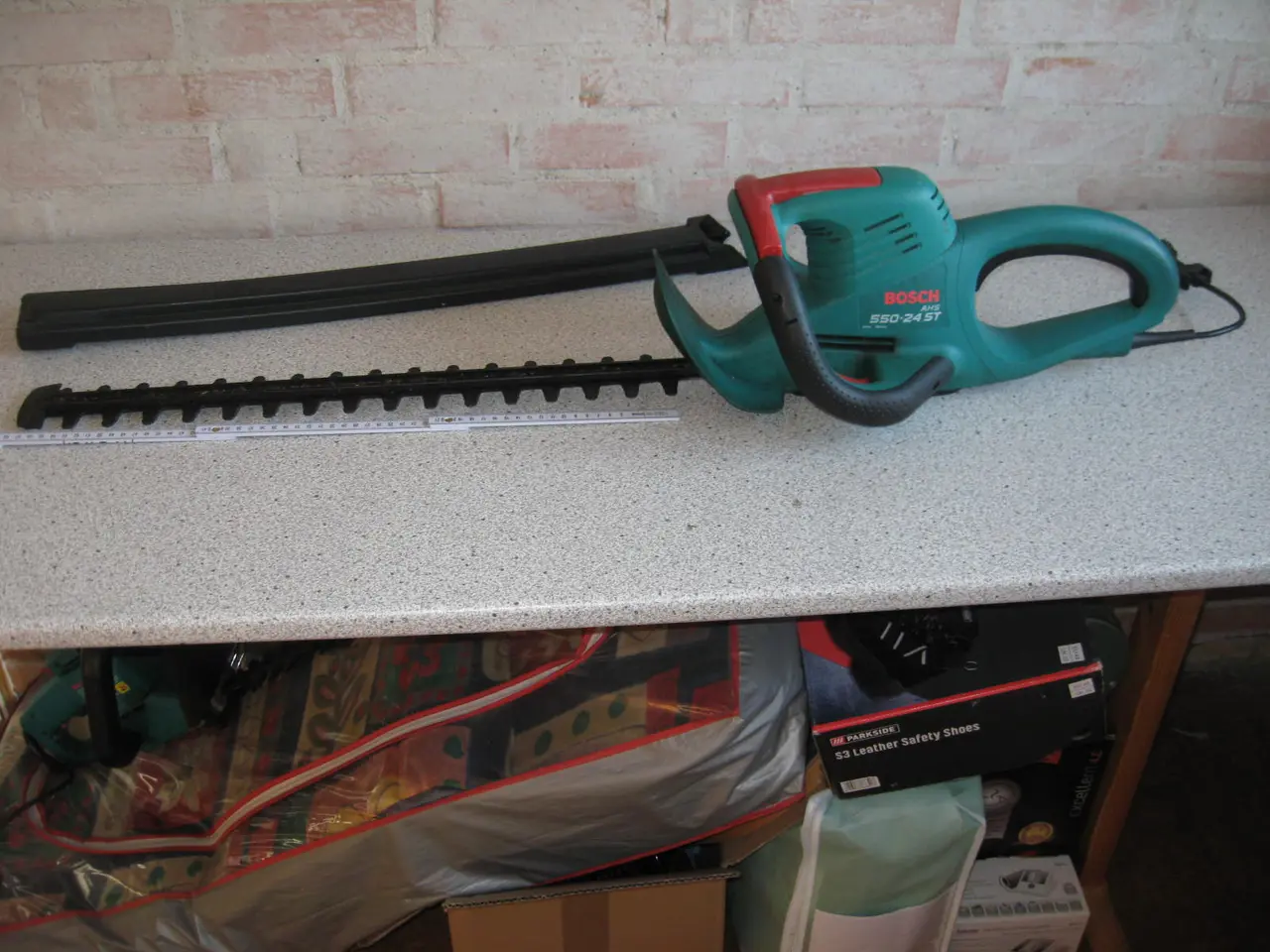 Billede 2 - Bosch AHS 550-24 ST elektrisk hækkeklipper