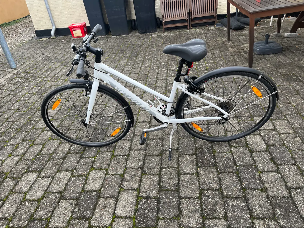Billede 1 - Flot damecykel Specializied