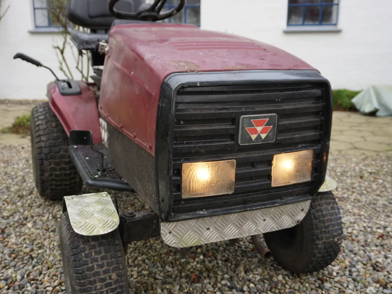 Billede 1 - MF havetraktor (motorhjelm )