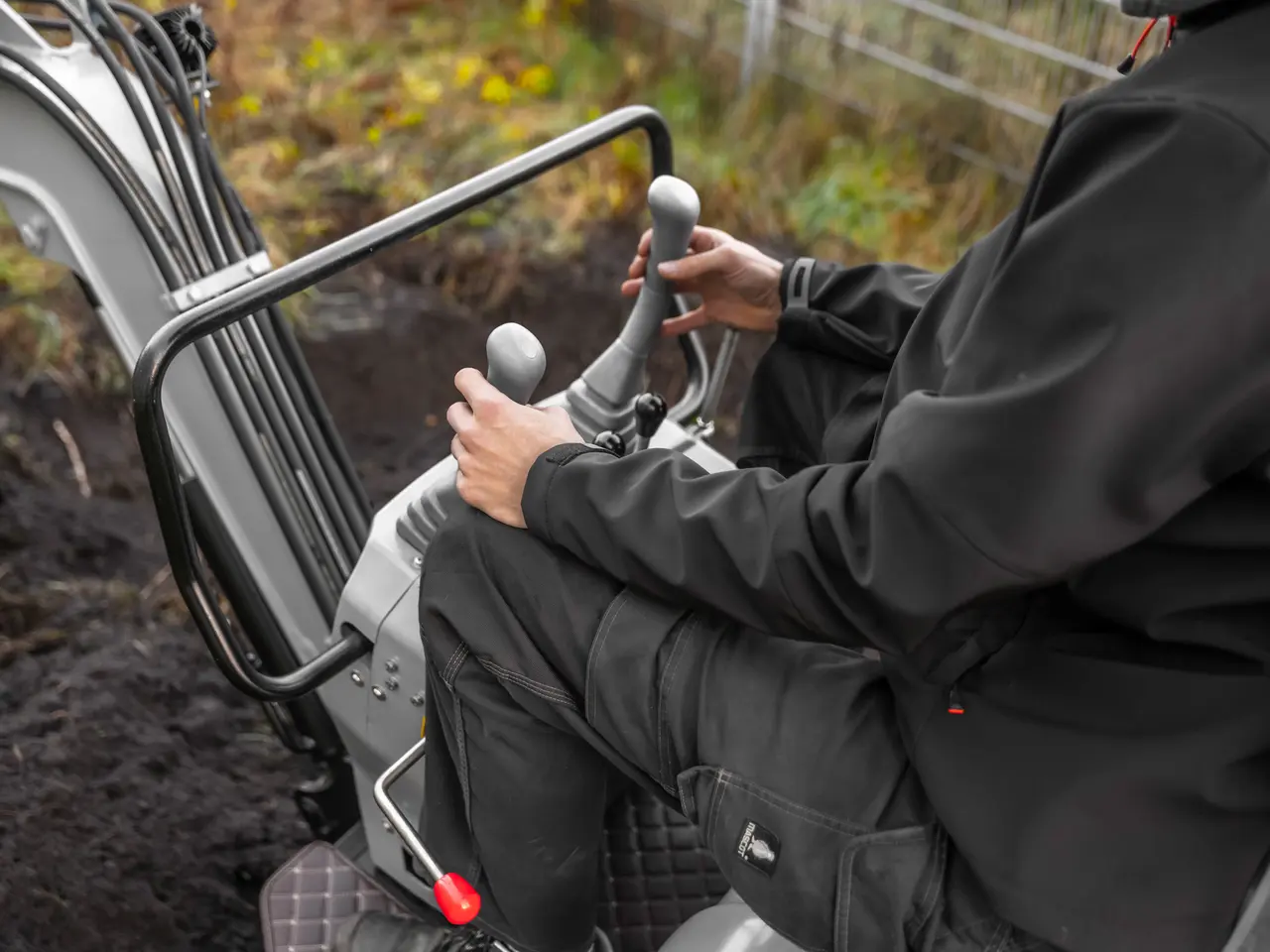 Billede 11 - Bobmaster Basic diesel minigraver - 850 kg, inkl. skovlsæt