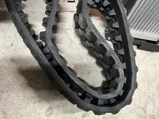 Gummibånd til yanmar vio 10 og vio 12