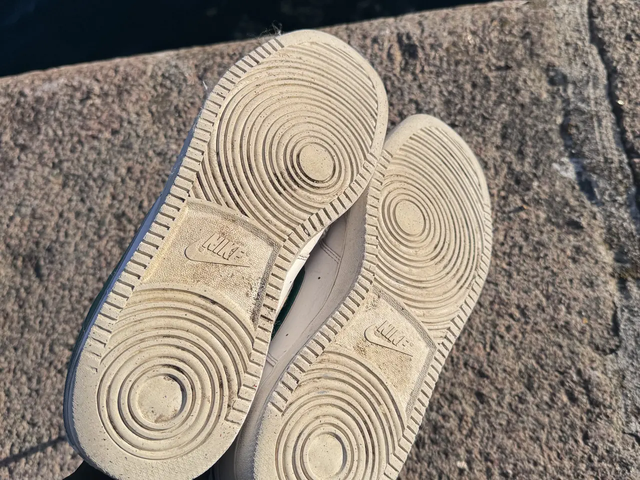 Billede 5 - Nike Air Force 1 Grøn Edition pris 299 str 46
