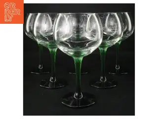 6  Tanqueray gin/cocktailglas med grøn fod (str. 6 stk Ø 8,5 cm højde 19,5 cm)