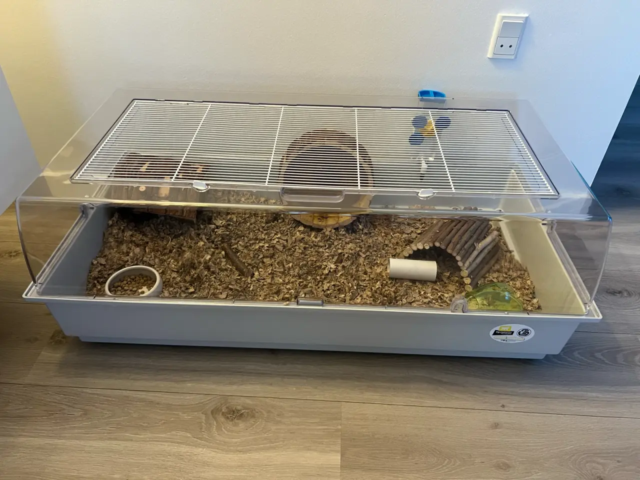Billede 1 - Hamster- marsvin bur samt guldhamster sælges