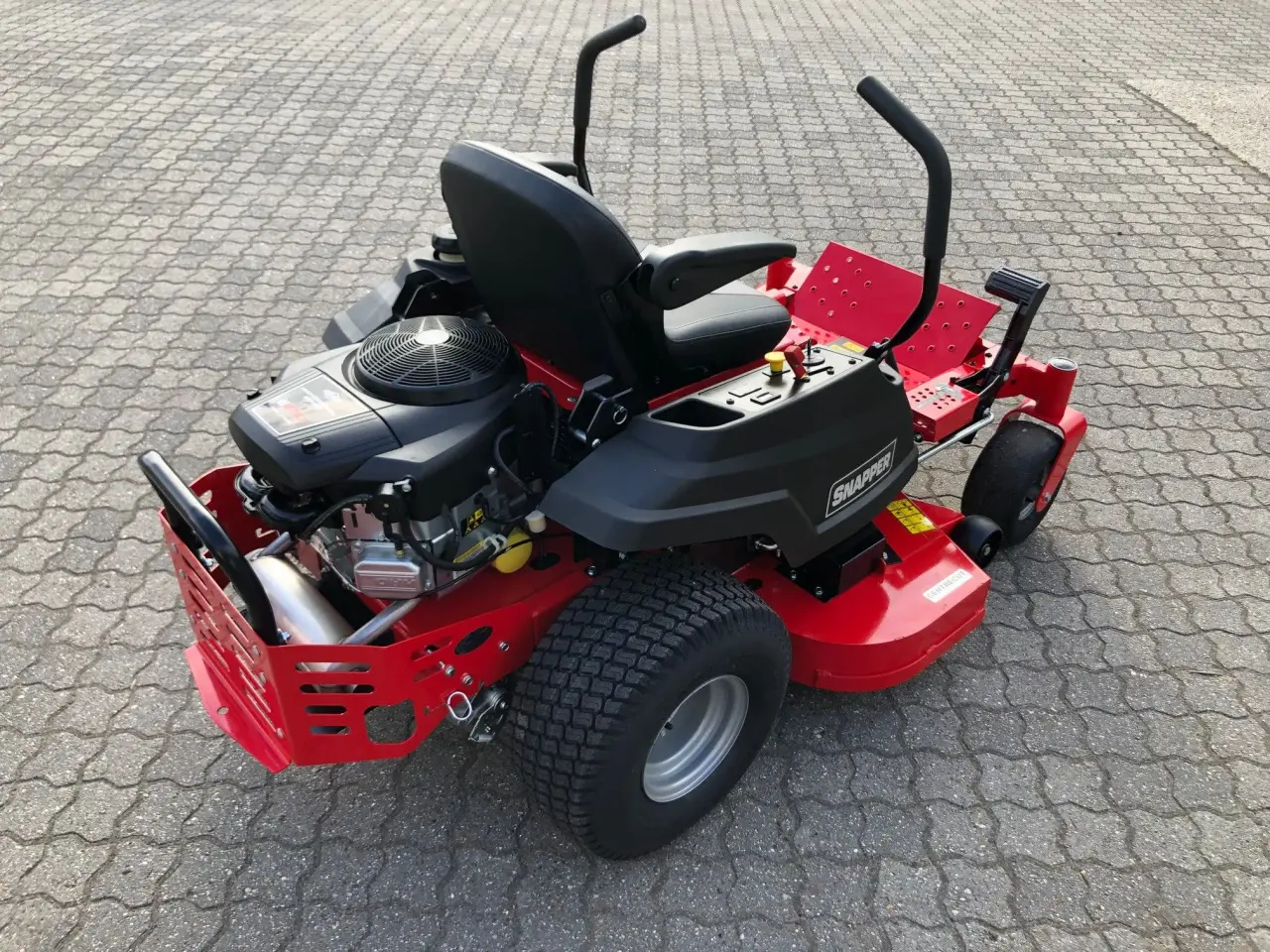 Billede 5 - Snapper ZTX 275, bagudkast og 2 Cyl B&S *TILBUD*