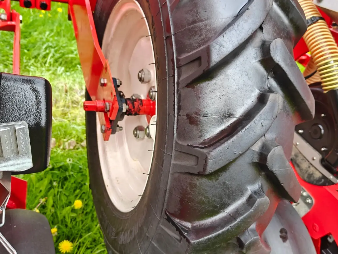 Billede 17 - Maschio Gaspardo MANTA ISOTRONIC 12-75 XL inkl. fabriksny fronttank