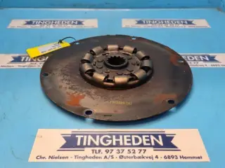 Case 1620 Kobling Plade 188013C91