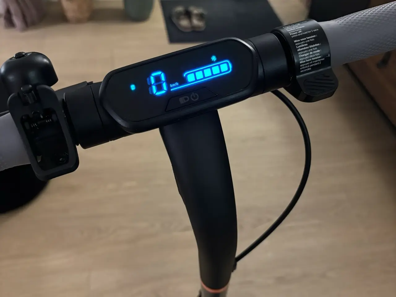 Billede 3 - Næsten ny Segway Ninebot E2 el løbehjul Lovlig