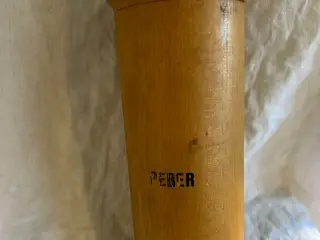 Stor peber bøsse