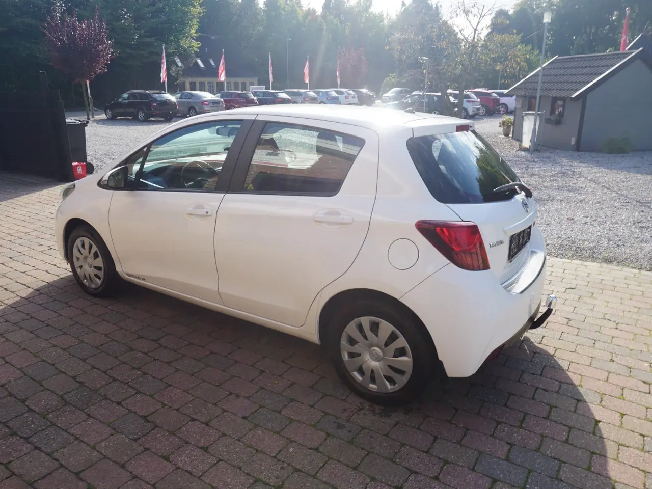 Billede 9 - Toyota Yaris 1,0 VVT-i T2