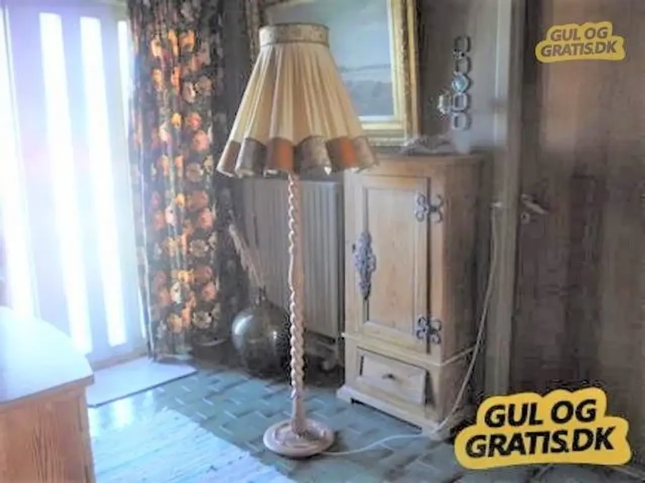 Billede 1 - Antik standerlampe i lyst egetræ