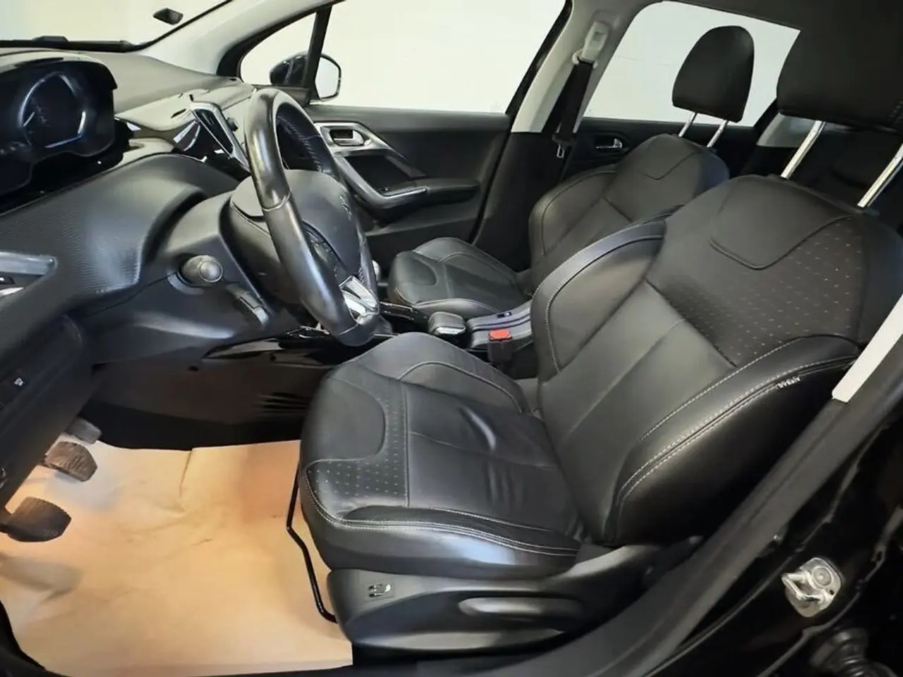 Billede 10 - Peugeot 2008 1,2 e-THP Allure 130HK 5d 6g