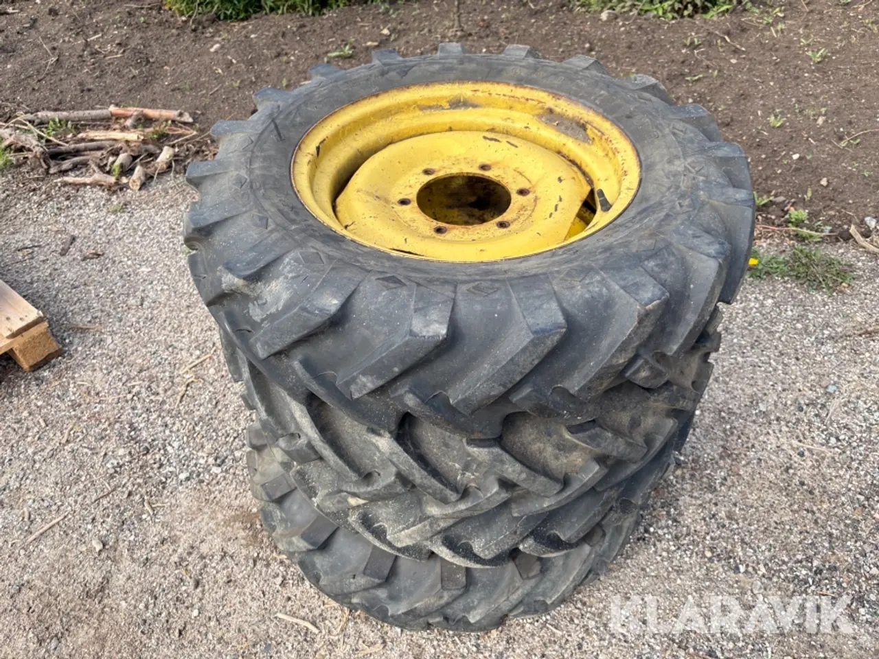 Billede 2 - Hjul til traktor Goodyear - 4 styk