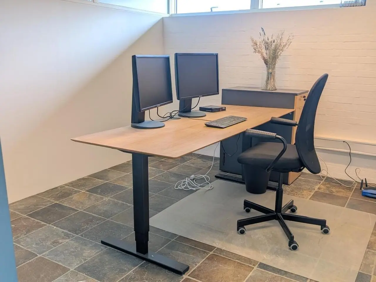 Billede 2 - Kontor til leje på Nibevej 40, 12 m2.