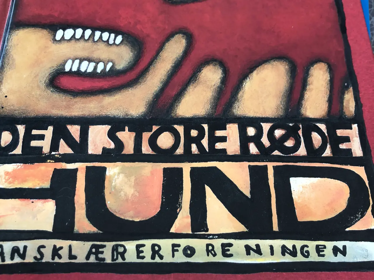 Billede 1 - Den store røde hund