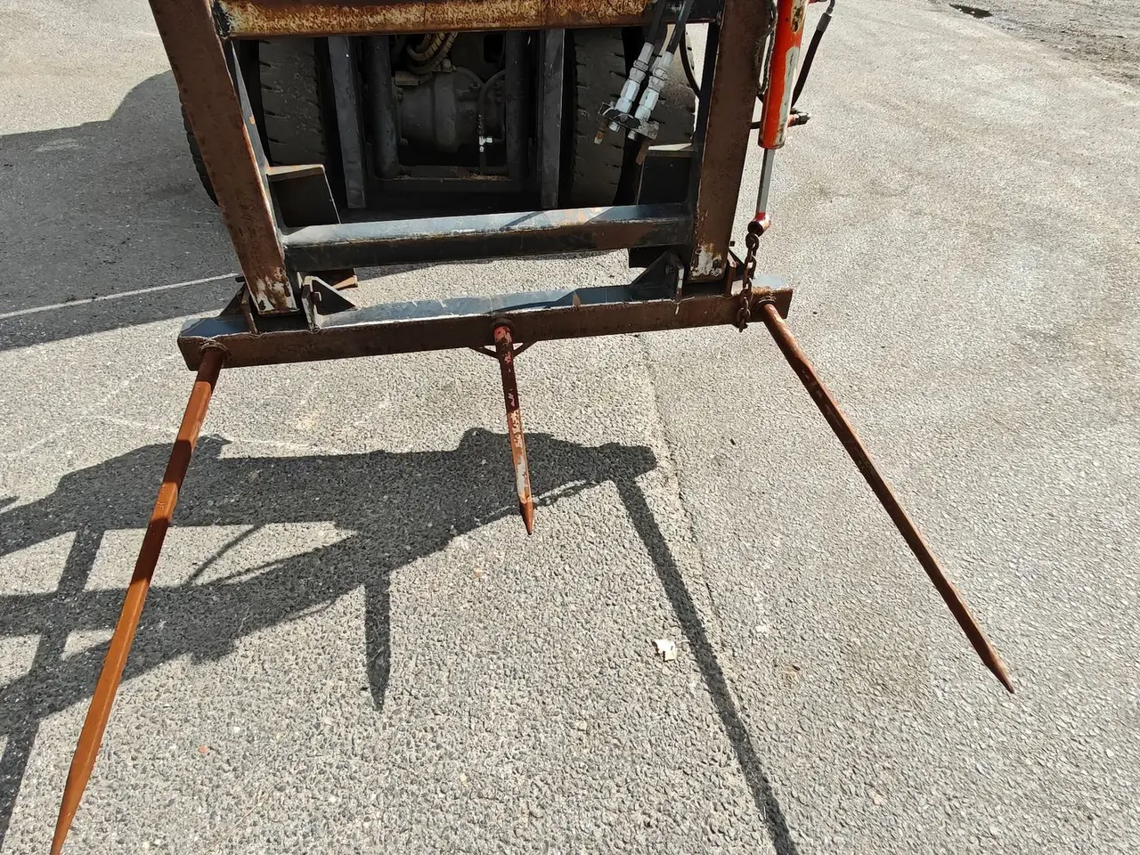 Billede 7 - - - - Storballespyd m/EURO beslag Med hydraulisk opklap