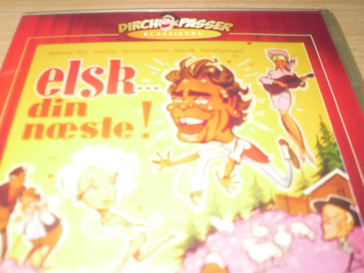Billede 1 - DIRCH Passer. Elsk din næste. BYD.