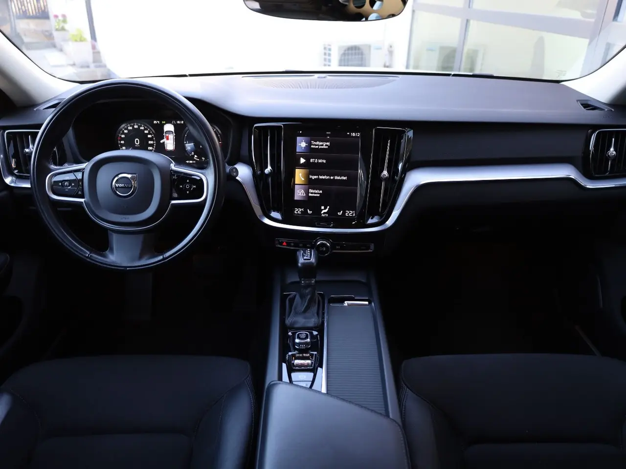 Billede 5 - Volvo V60 2,0 D4 190 Momentum aut. Van