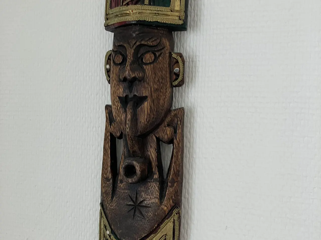 Billede 1 - Træ figur med en mand