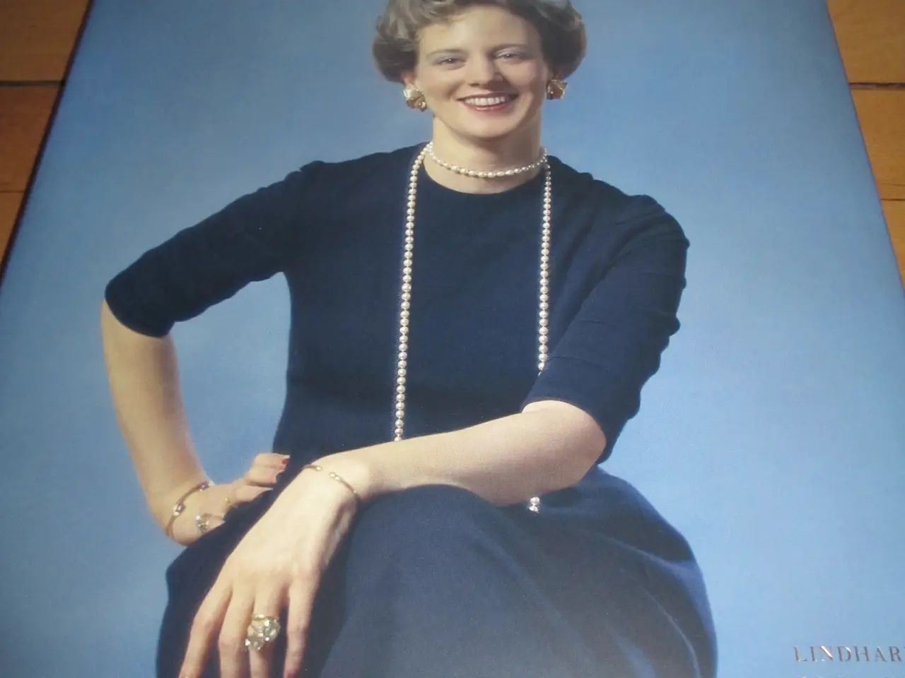Billede 2 - BYD. DRONNING MARGRETHE. NY BOG.