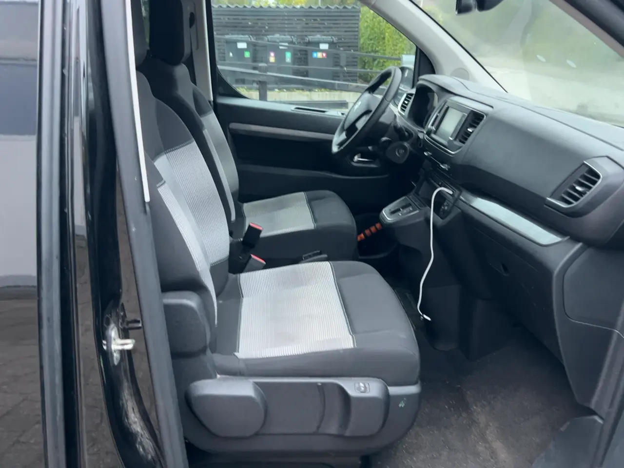 Billede 13 - Citroën ë-SpaceTourer 50 L2 Feel