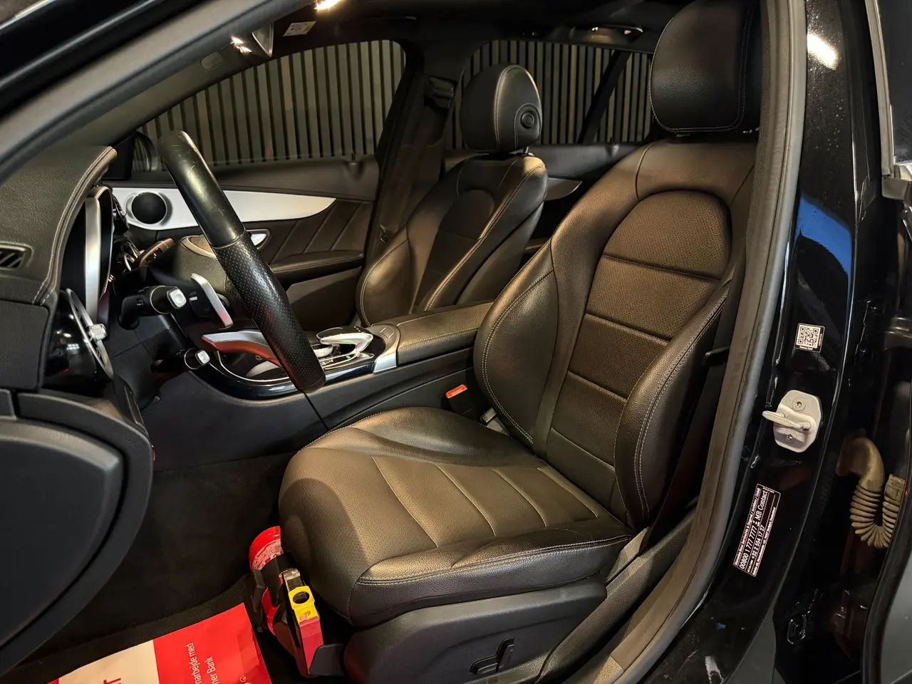 Billede 8 - Mercedes C220 d 2,2 AMG Line stc. aut.
