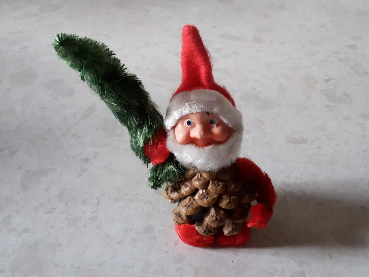 Billede 1 - Gammel nisse på kogle