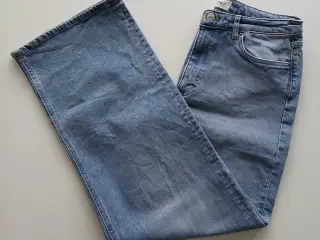 Jeans. Only. 31/32