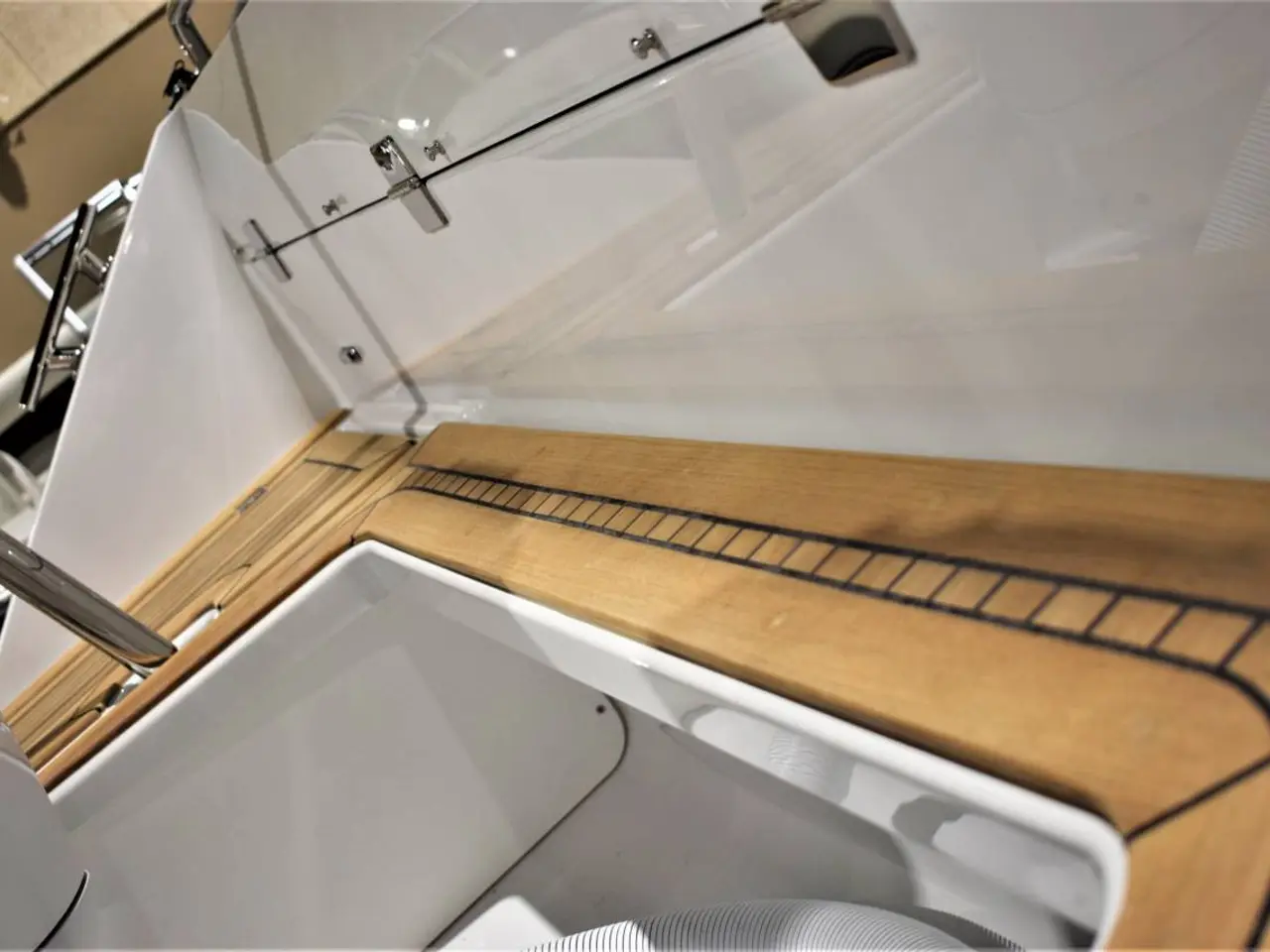 Billede 9 - Finnmaster T9 - 2 X F300 Yamaha/Udstyr