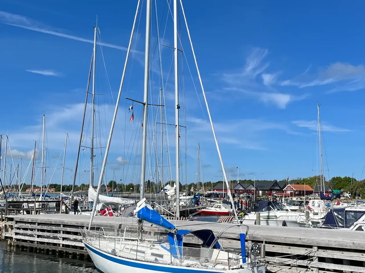 Billede 1 - Tryg familie sejlbåd