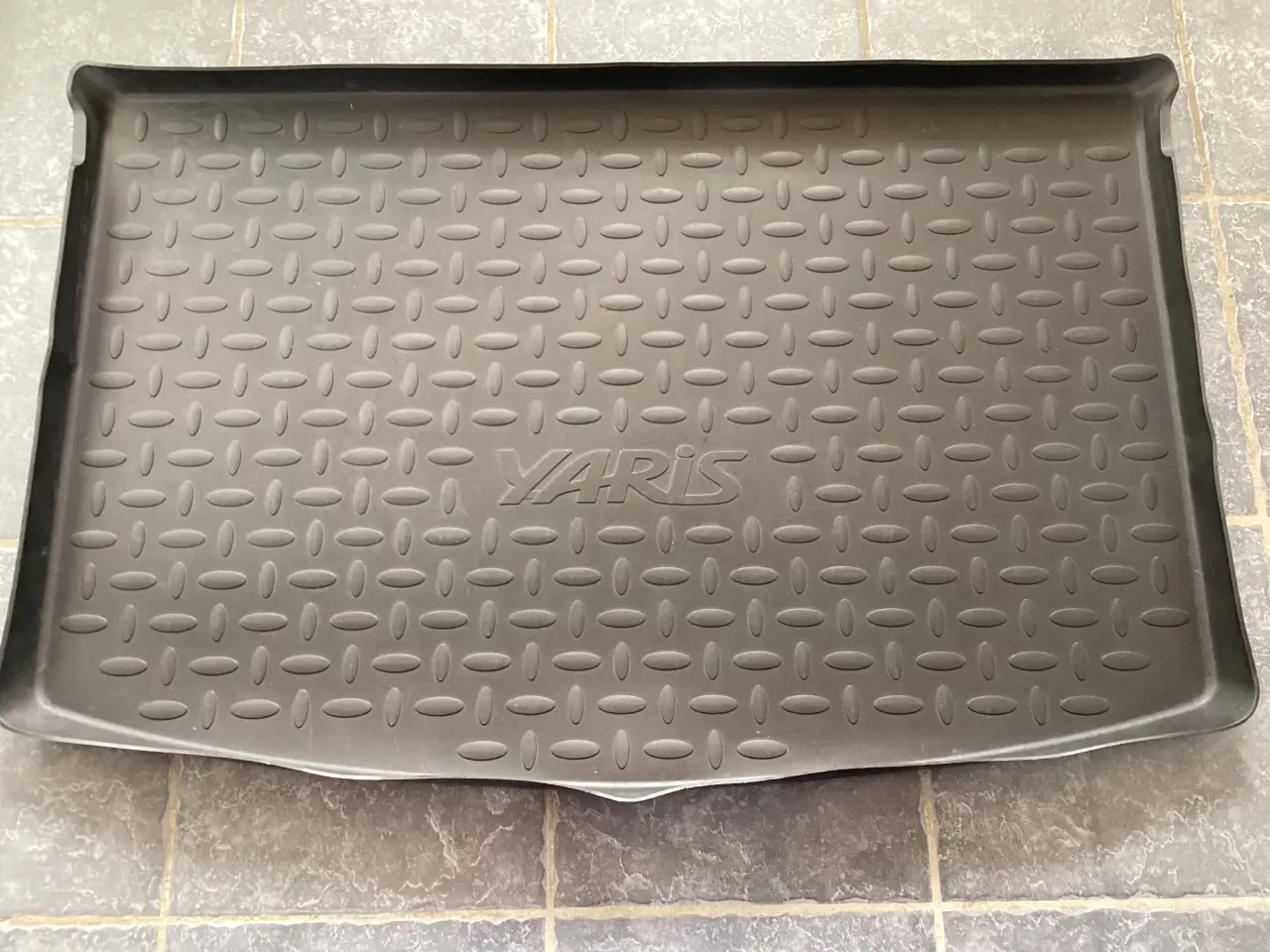 Billede 2 - Bagagerumsbakke til Toyota Yaris