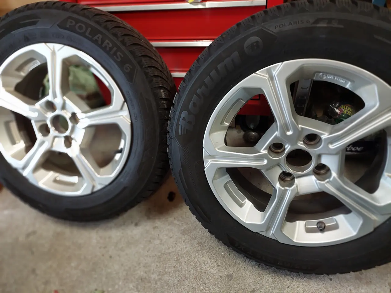 Billede 1 - har4 stk 185/65R15 TXL barum vinterdæk til salg