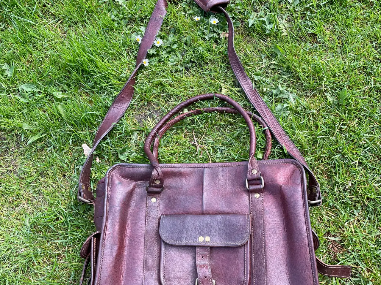 Billede 1 - Computertaske i brun læder