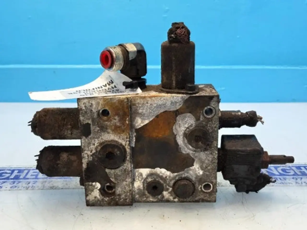 Billede 10 - New Holland T7.315 Hydraulikventil 47858109