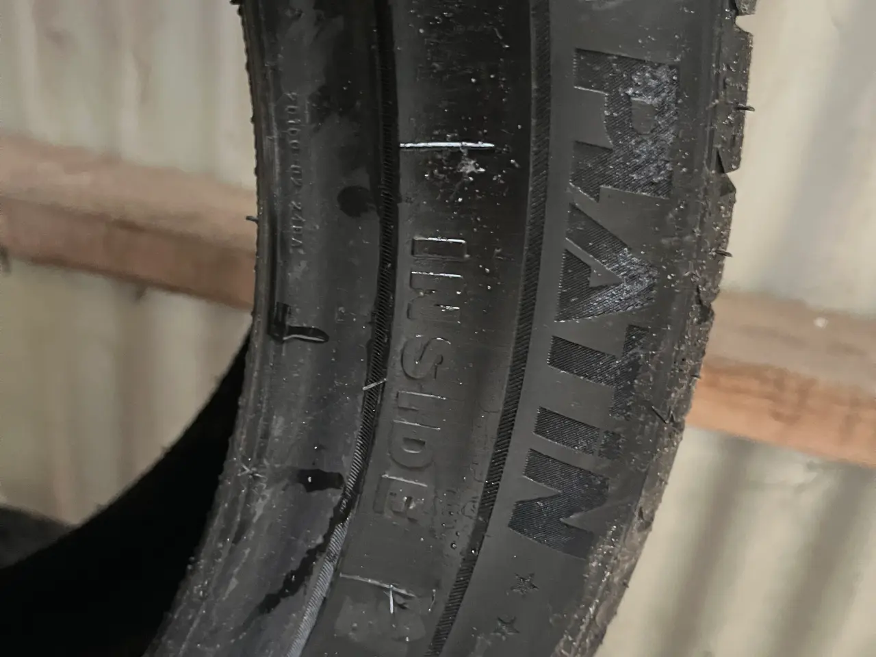Billede 3 - 2 stk 225/45ZR20 platin sommerdæk 