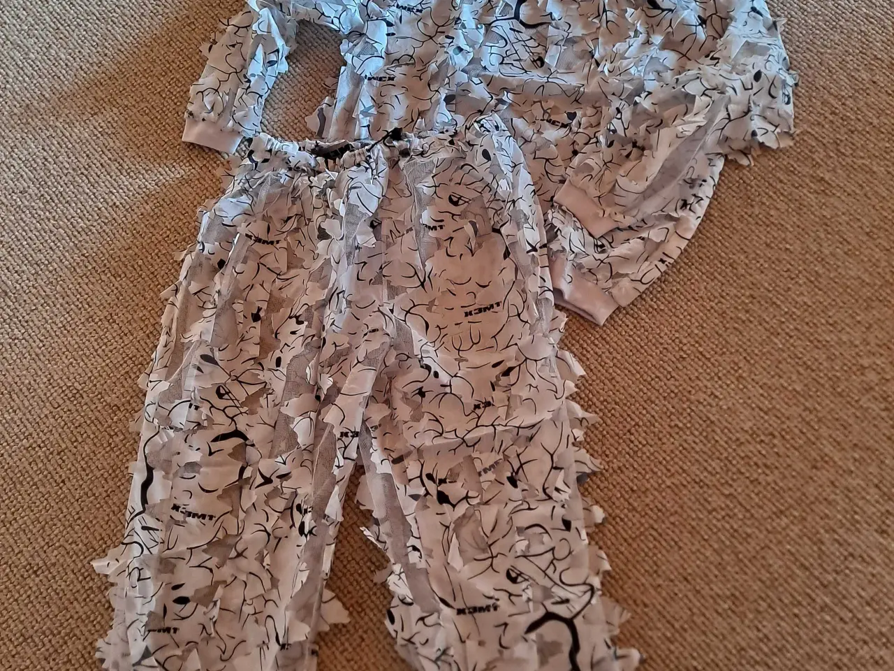 Billede 1 - Camouflagesæt 