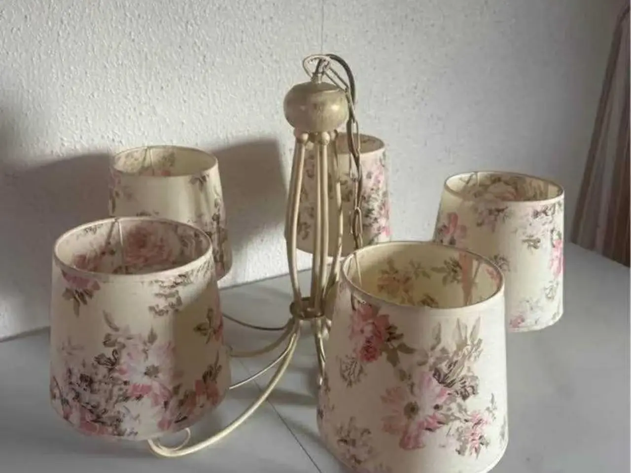 Billede 5 - Loftlampe med blomster