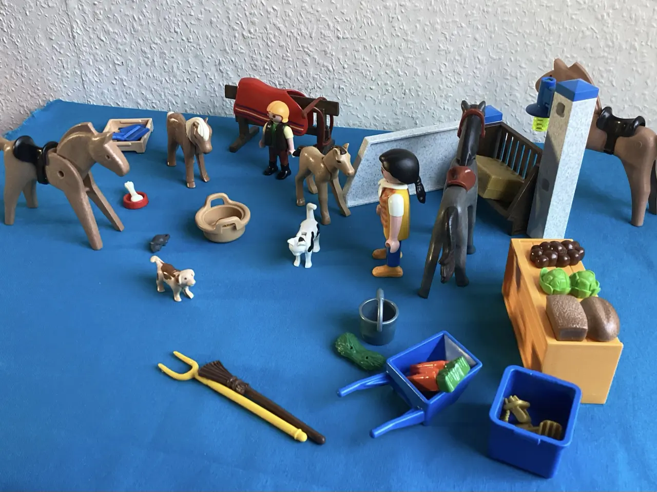 Billede 5 - Playmobil lille heste - rideskole