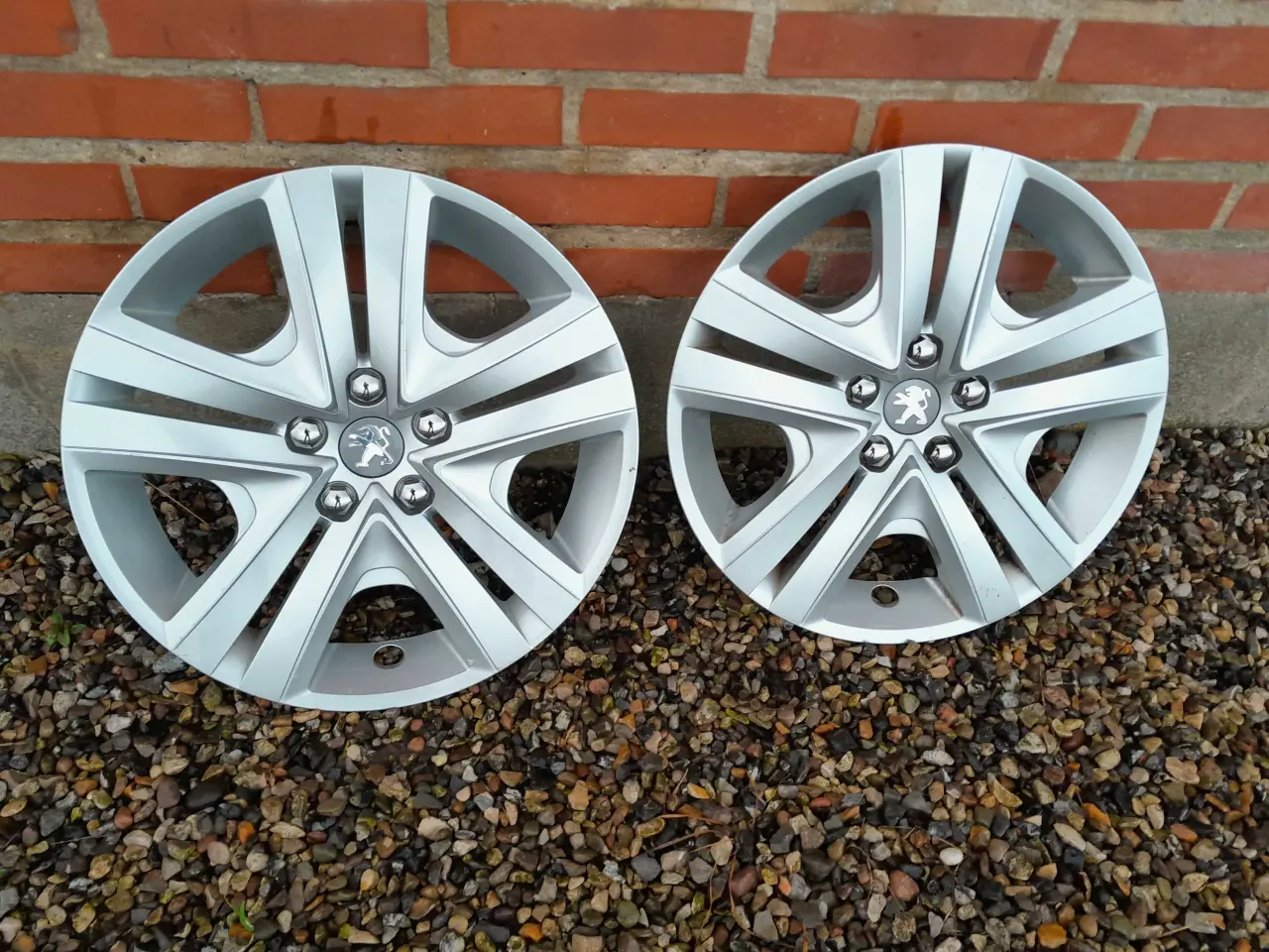Billede 5 - Div Hjulkapsler Peugeot