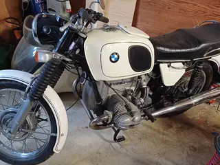 Den første årgang BMW lavede med el-start