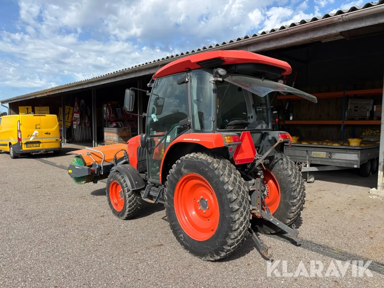Billede 3 - Traktor Kubota L2-452