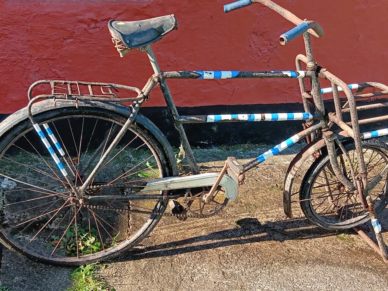 Billede 1 - Gammel ladcykel 