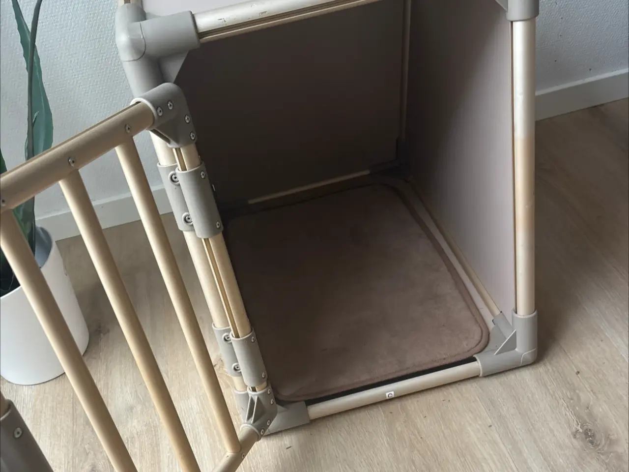 Billede 2 - Transportkasse til hund