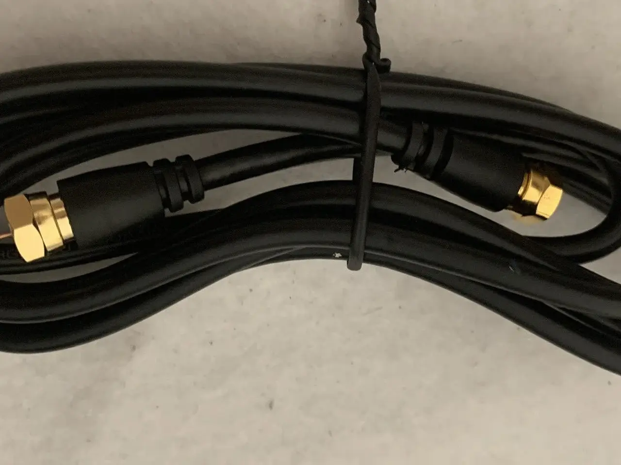 Billede 1 - Antennekabel RG-59Umed guldterminaler